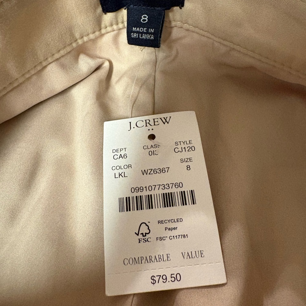 NWT Women’s J. Crew Light Tan Shorts with Gold Pinstripes Size 8 - Picture 8 of 16